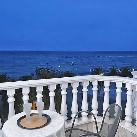 Ioni Hotel 3*