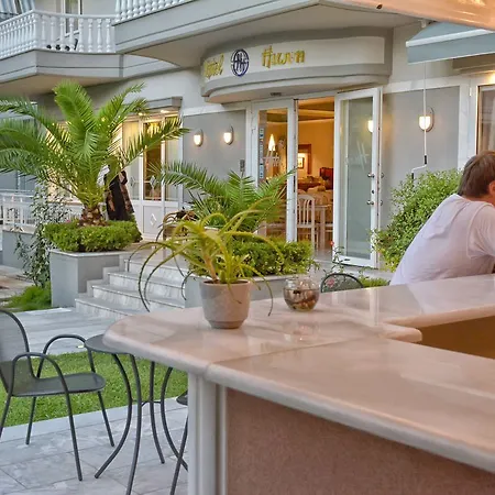 Ξενοδοχείο ηιώνη 3*