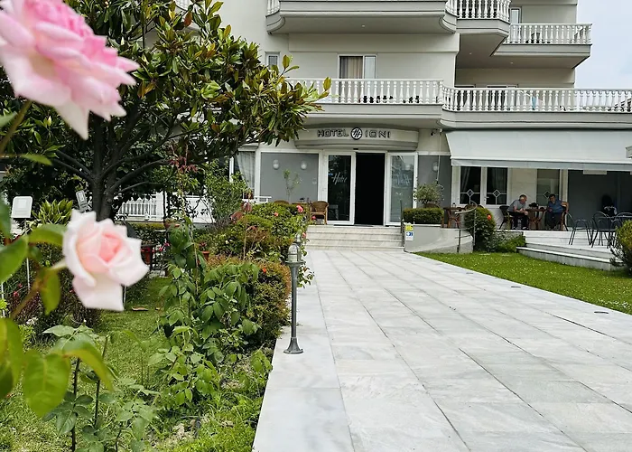 Ioni Hotel